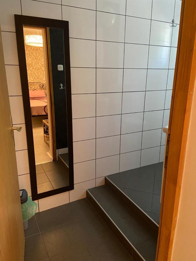 Rooms Milena セニ エクステリア 写真